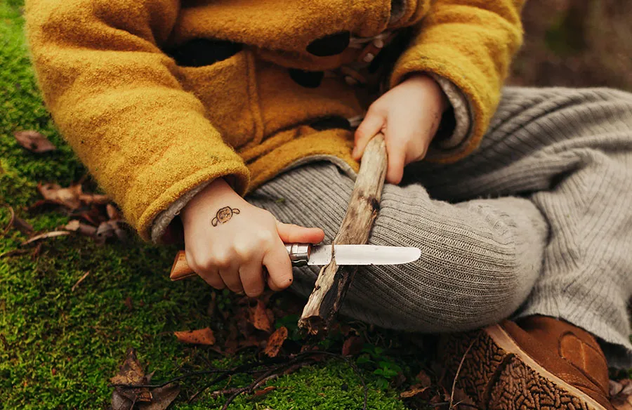 Choosing the Right Knife for Outdoor Adventures